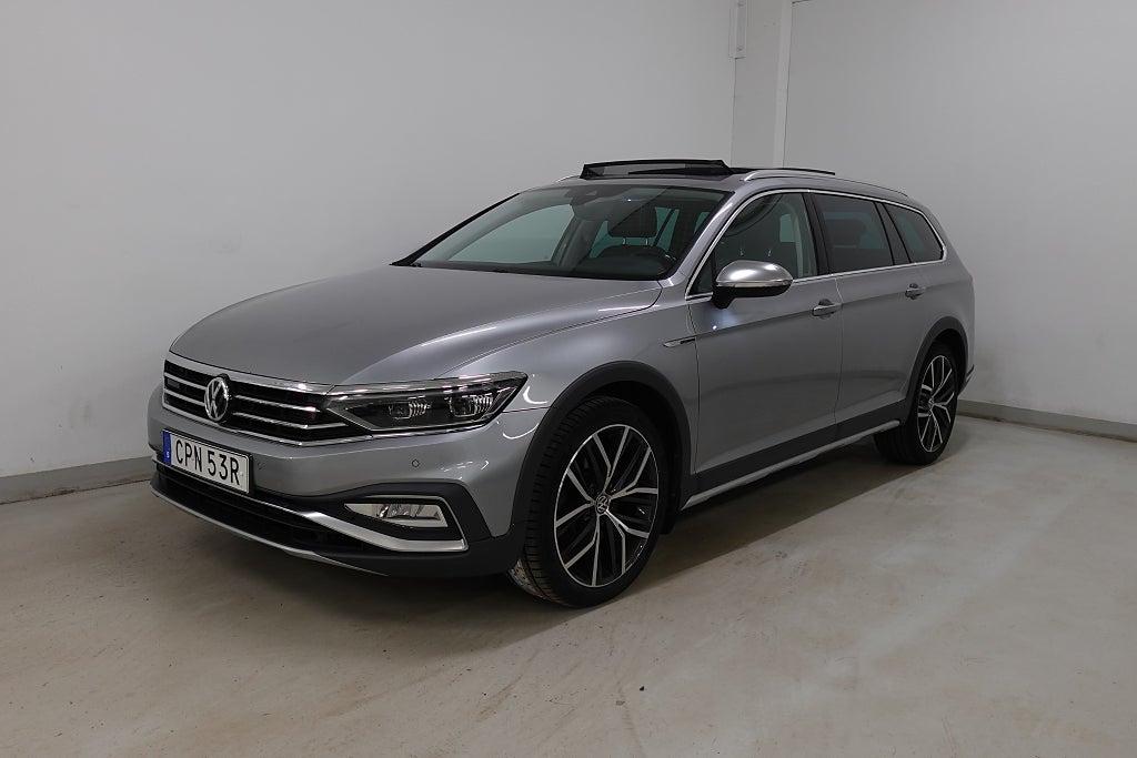 Volkswagen Passat Alltrack 2.0 TSI 4Motion Alltrack 272hk Dynaudio Pano Värmare