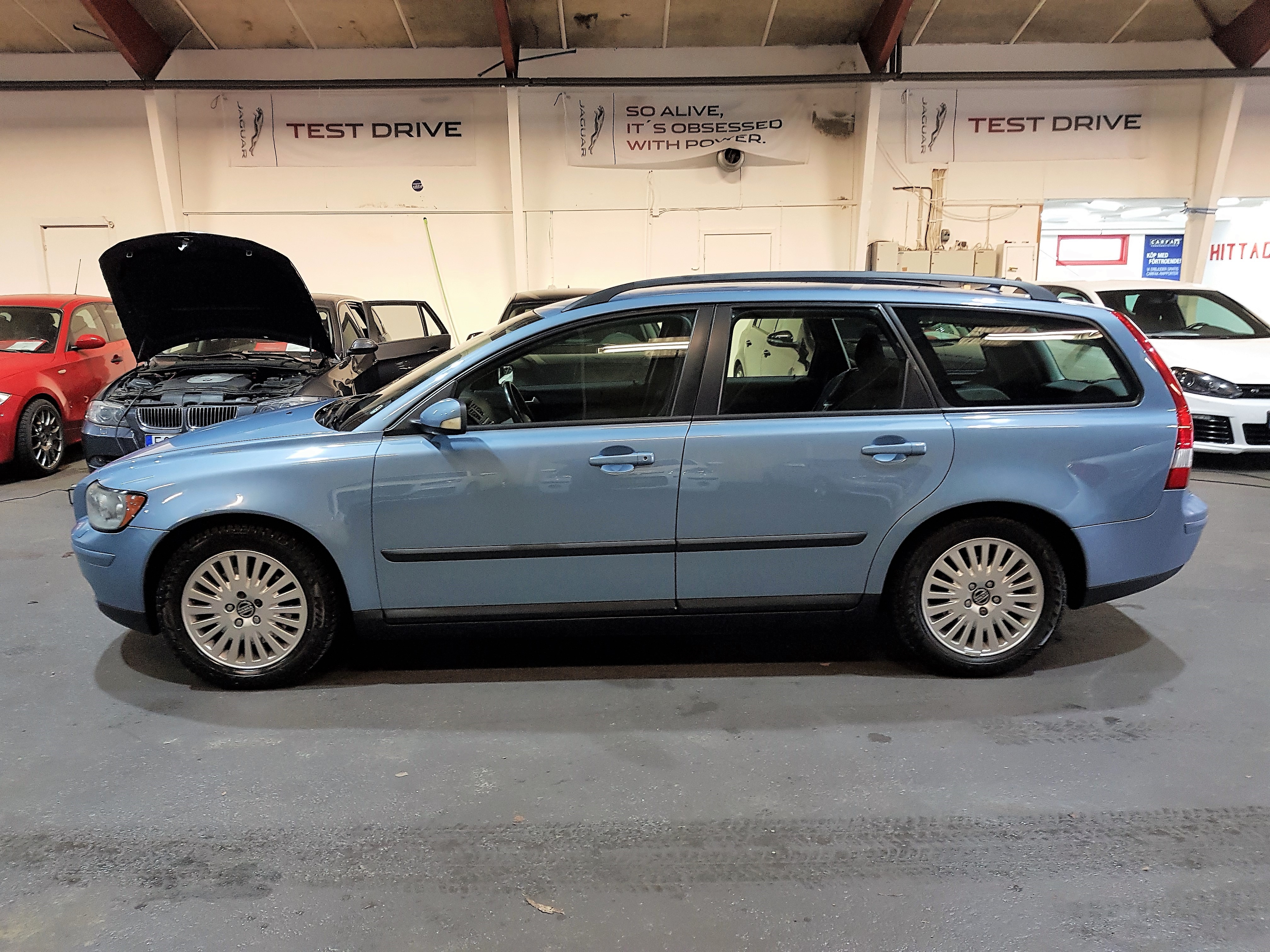 Volvo V50 2.4 Automat 140hk OBS 2005, bild 2/31