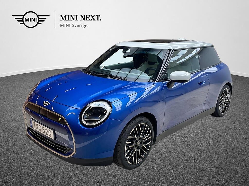 MINI Cooper SE Favoured Trim, Paket XL