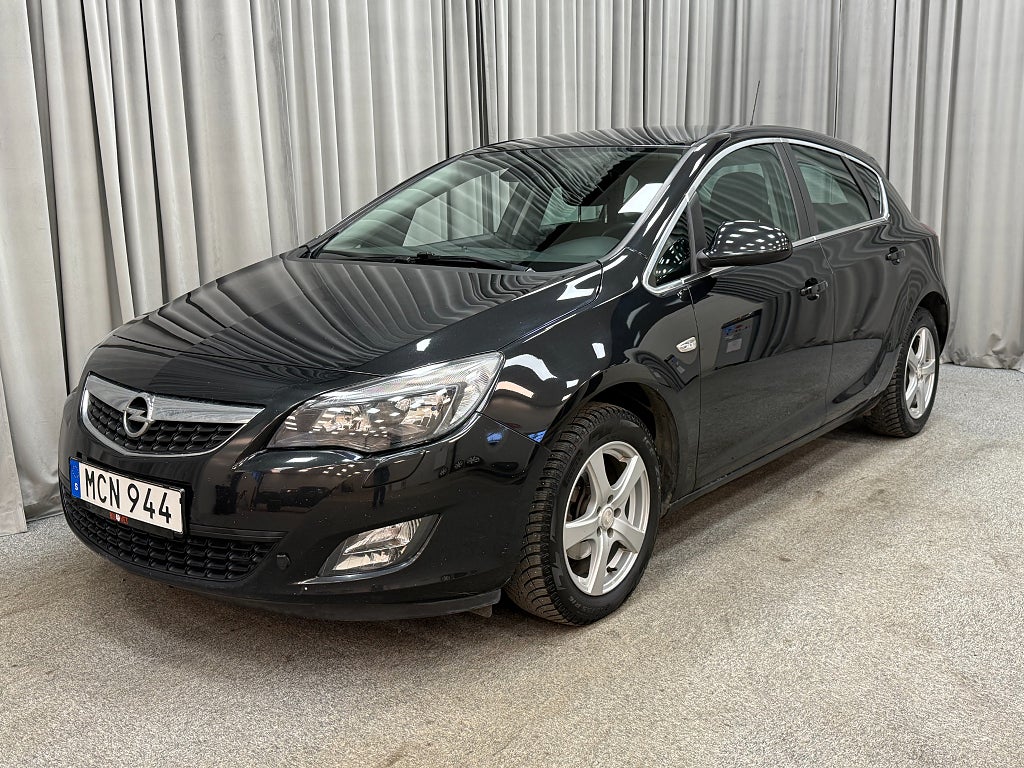 Opel Astra 1.4 Turbo 140HK Enjoy Dragkrok/Motorvärmare