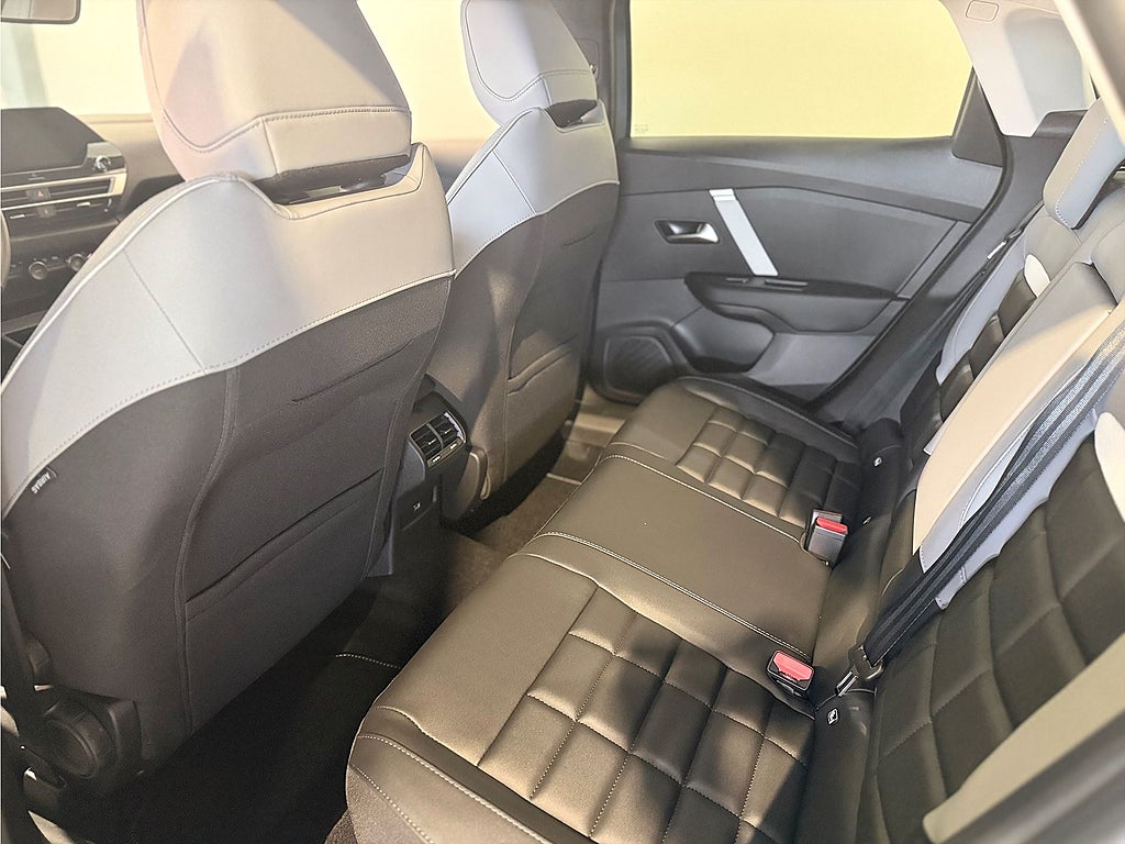 Bild på Citroën C4 Max PureTech 130hk Aut - OMGÅENDE LEVERANS!