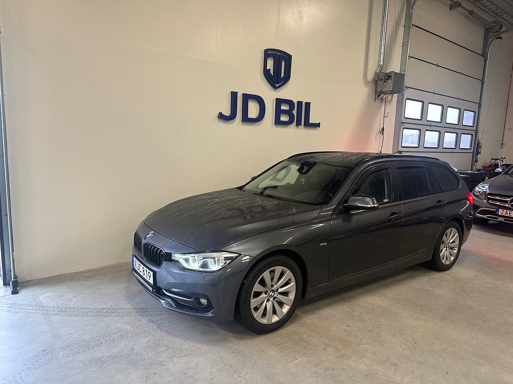 BMW 320 d xDrive Touring Sport line Nyservad Drag Navi 190hk