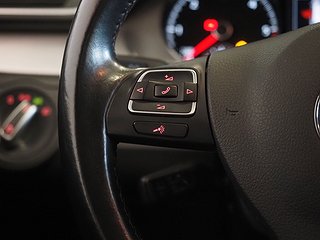 Kombi Volkswagen Passat 19 av 25