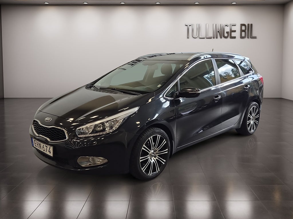 Kia Ceed 1.6 CRDi EX Comfort Nyservad Backkamera Rattvärme Navi