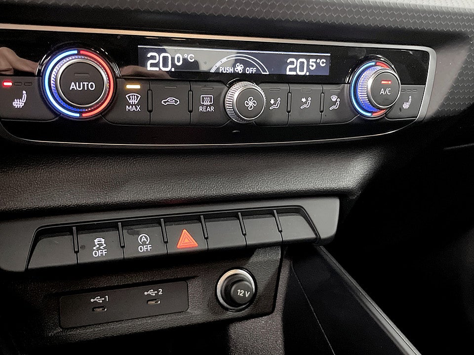 Bild på Audi A1 Sportback Proline 30 TFSI 110hk Aut CARPLAY