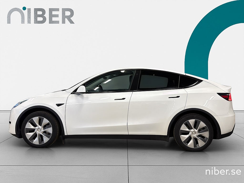 Tesla Model Y Stnd Range, Autopilot, Dragkrok, Pano, Läder, MOMS