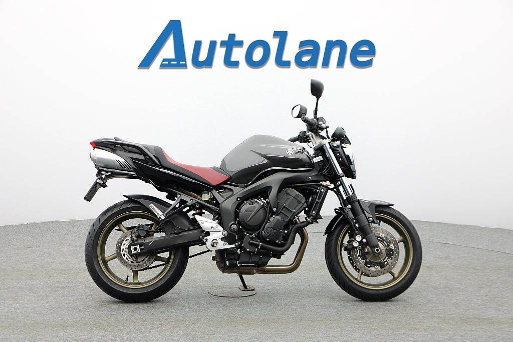 Yamaha FZ6-N S2 *Sommarkampanj 4,99%