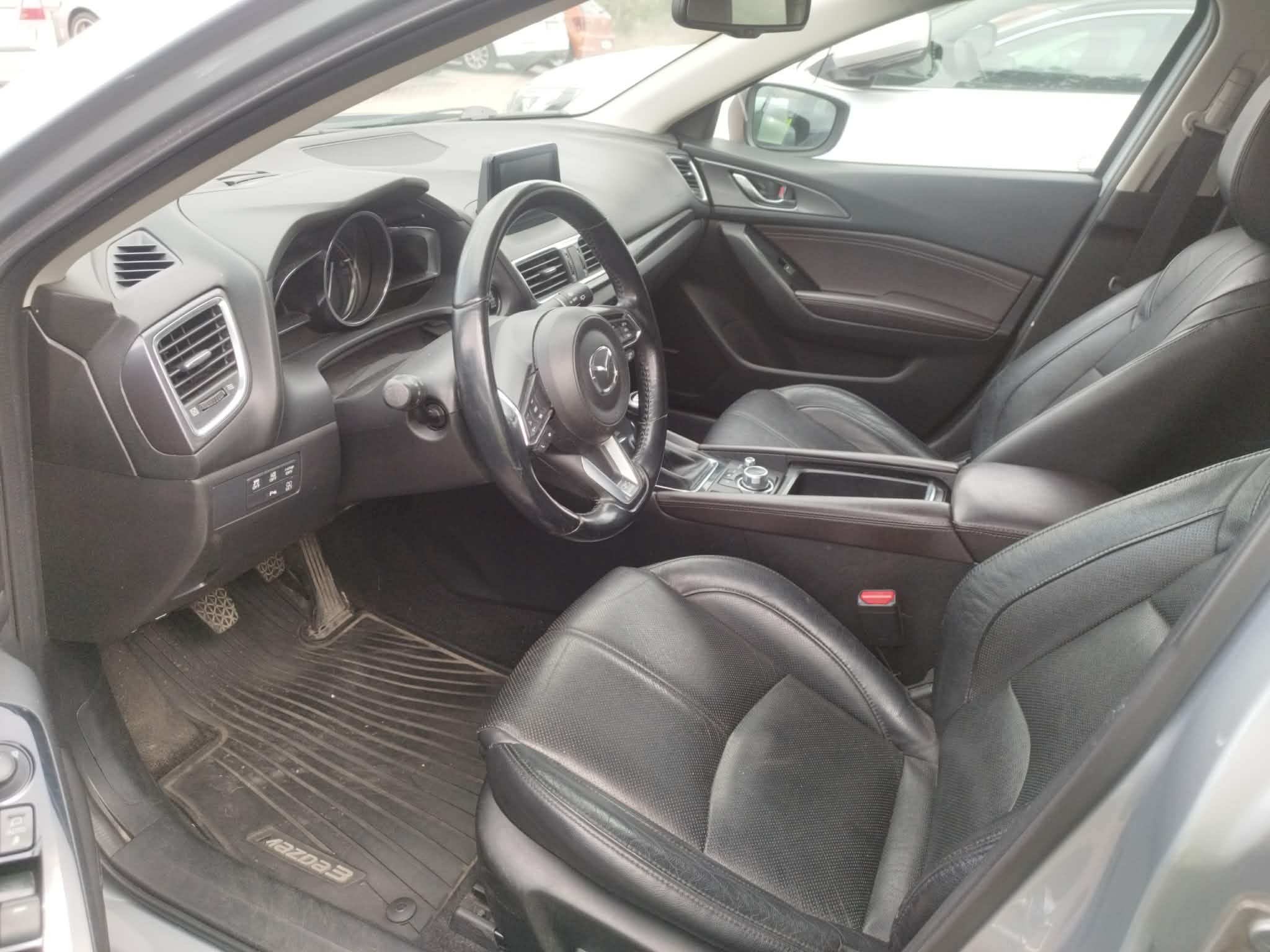 Mazda 3 Sport 2.2 SKYACTIV-D Euro 6 2017, bild 3/28