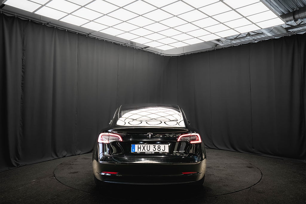 Tesla Model 3 Long Range AWD PANORAMA 86%SoH LÄDER KAMERA