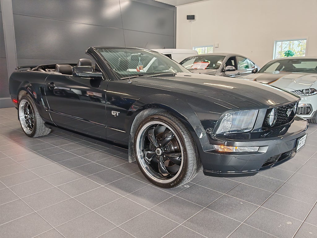 Ford Mustang GT Convertible CLX/Aut/Cab/5425 mil/Mkt fin