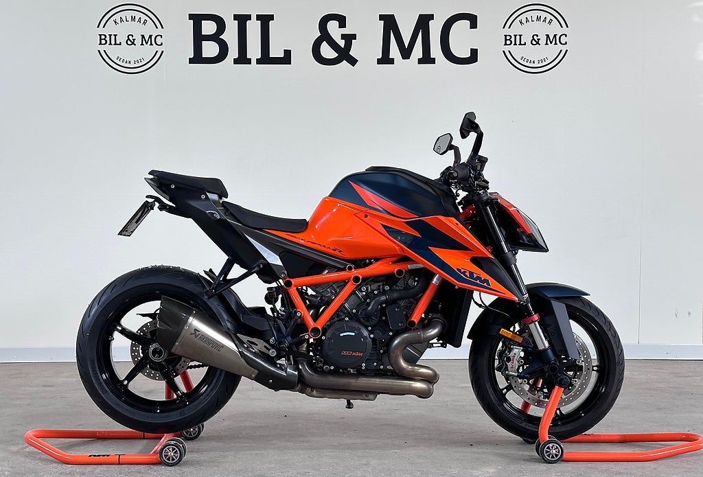 KTM 1290 Super Duke R 1.3 V-twin Akra 0kr insats 2,95% ränta
