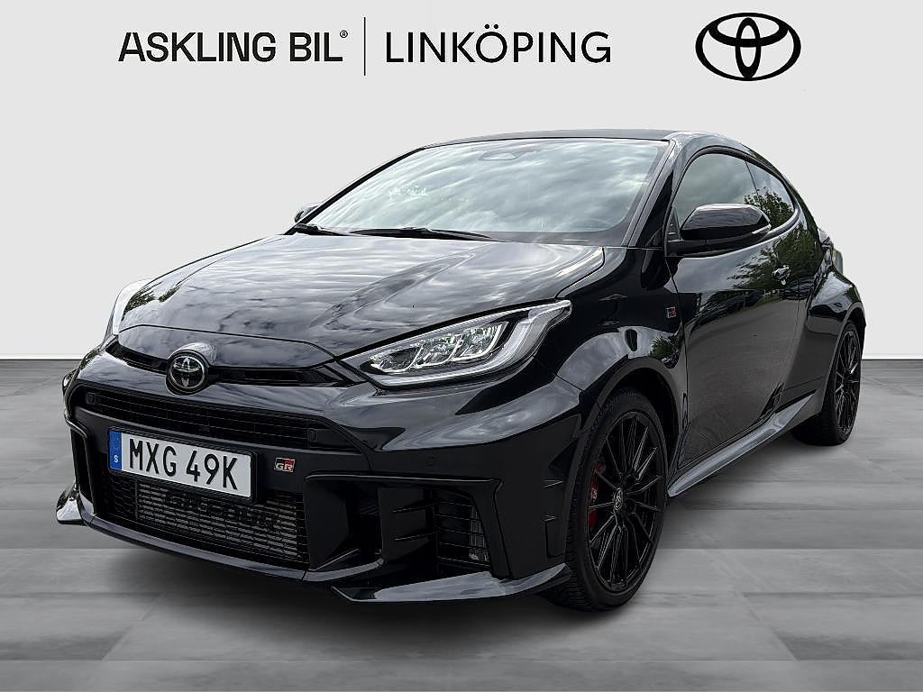 Toyota Yaris GR Premium AWD 280hk, JBL, Kamera, MOMS