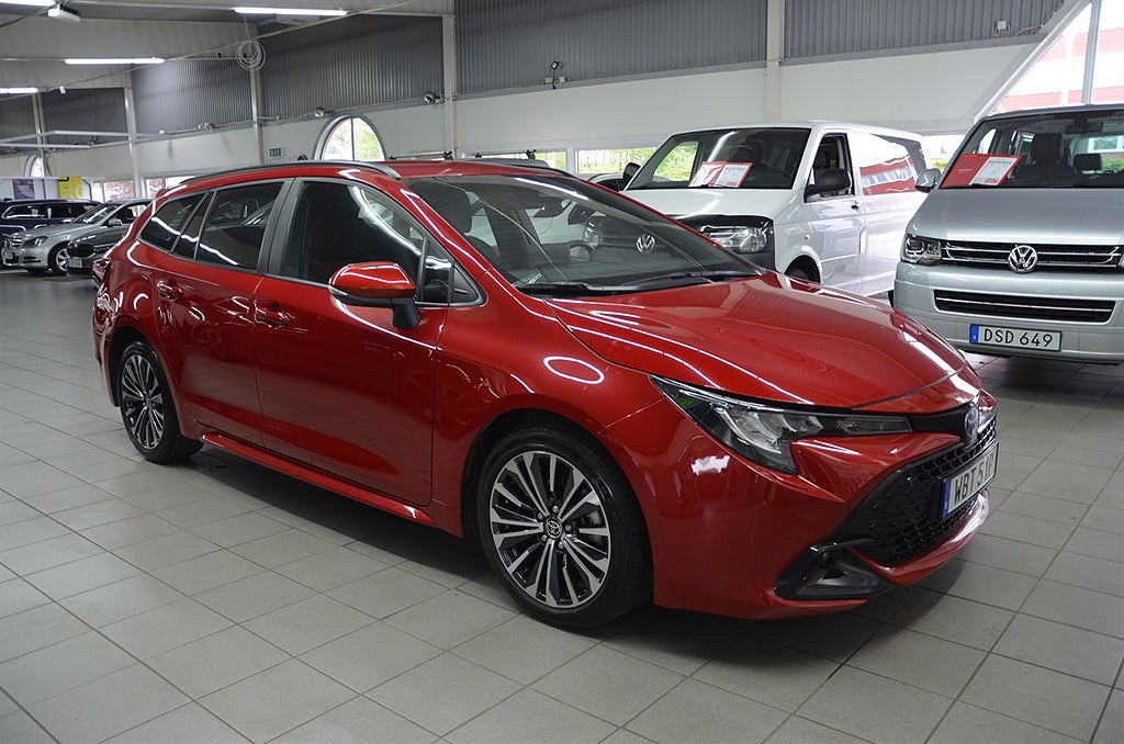 Toyota Corolla Touring Sports Hybrid e-CVT, 140hk