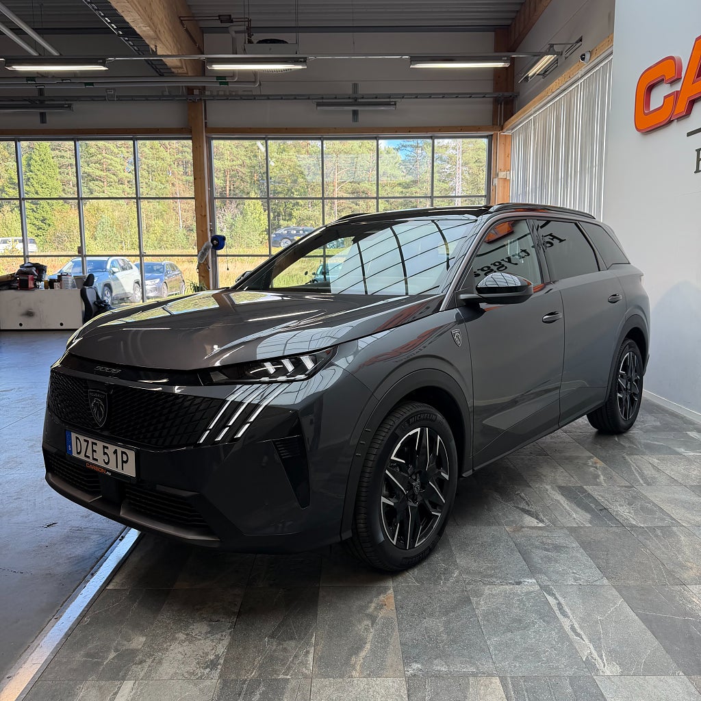 Peugeot 5008 HYBRID 136 e-DSC GT 7-Sits Cockpit Navi Backkamera MOMS