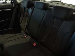 Halvkombi Audi A3 14 av 25