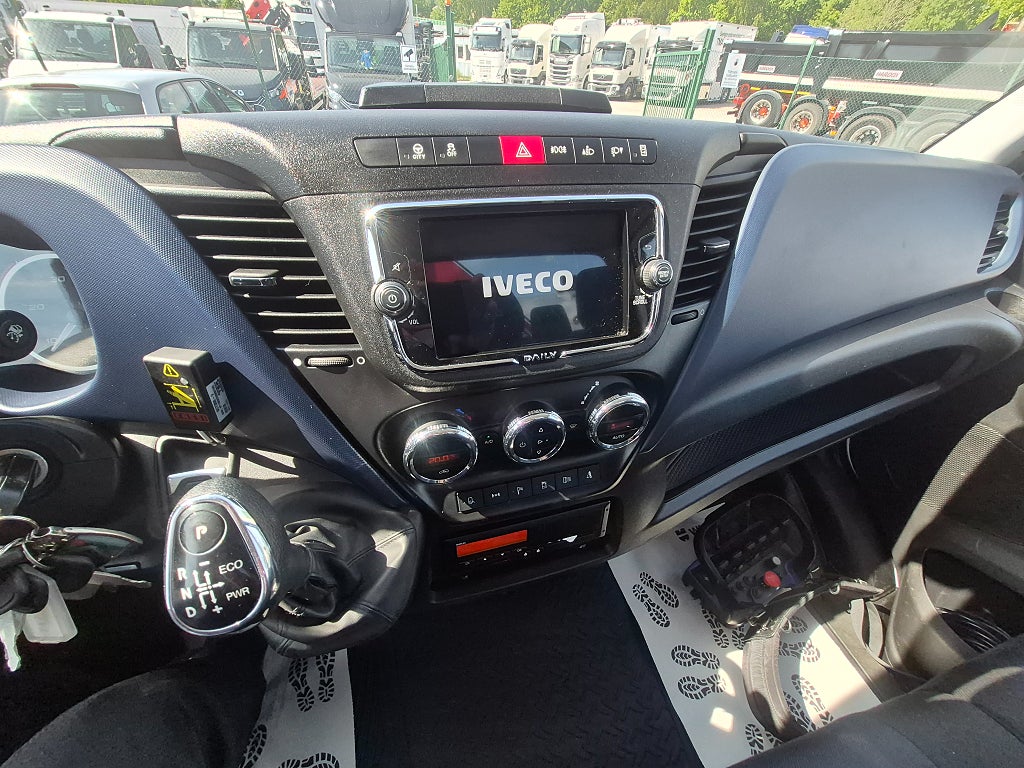 Iveco Daily 72C18 Automat Kranbil Fassi Kran Euro 6