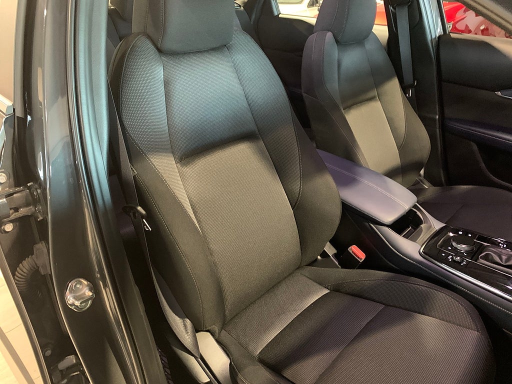 Mazda CX-30 2.0 SKYACTIV-G M Hybrid AUT LÅGMILARE 2019