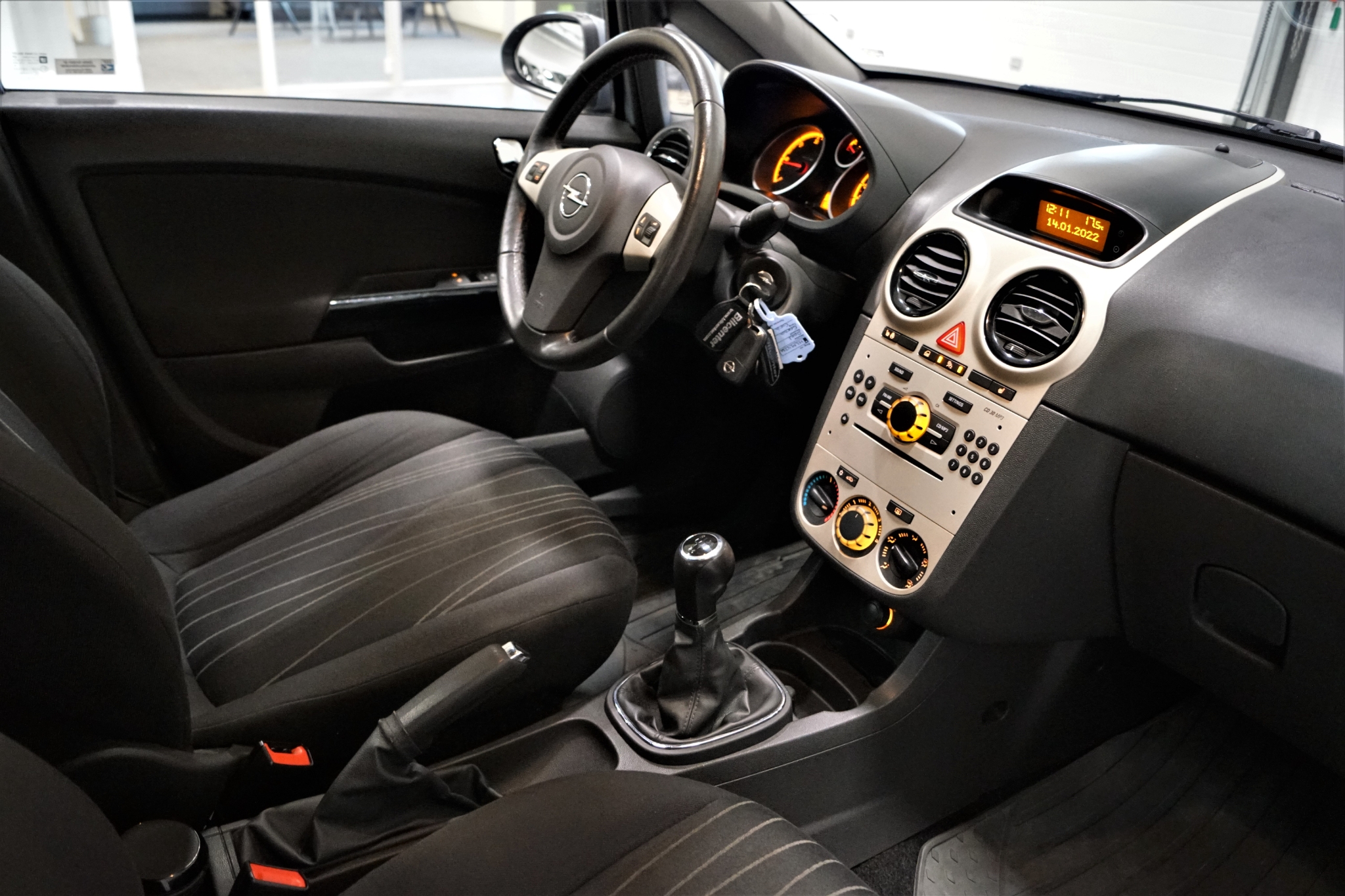 Opel Corsa 2008, bild 7/36