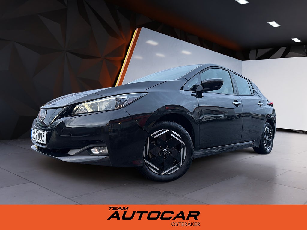 Nissan Leaf ACENTA BACKKAMERA AppleCarPlay RATTVÄRME