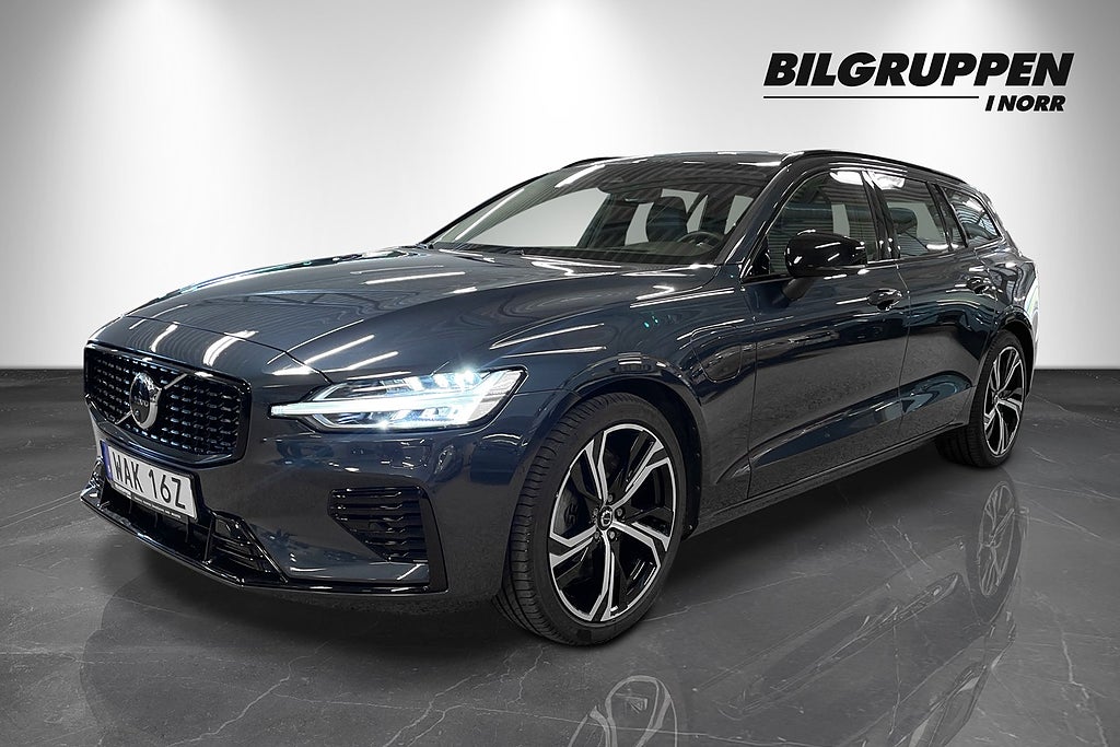 Volvo V60 Recharge T6 AWD Ultimate Dark (V-hjul, HUD, H/K)