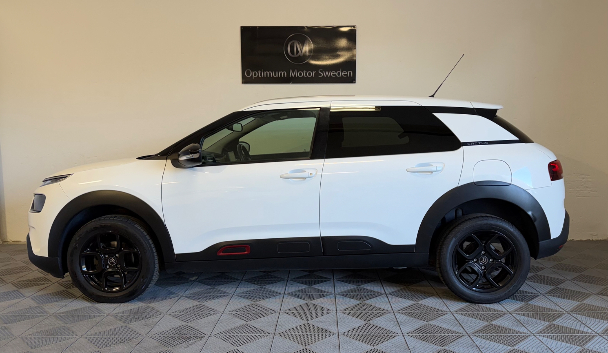 Citroen C4 Cactus 2018, bild 2/10