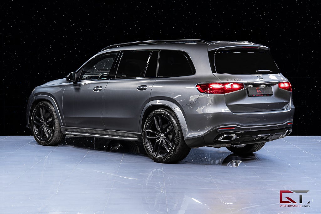 Mercedes-Benz GLS 450 d AMG FACELIFT MOMS 23" Pano Massage Akustikrutor