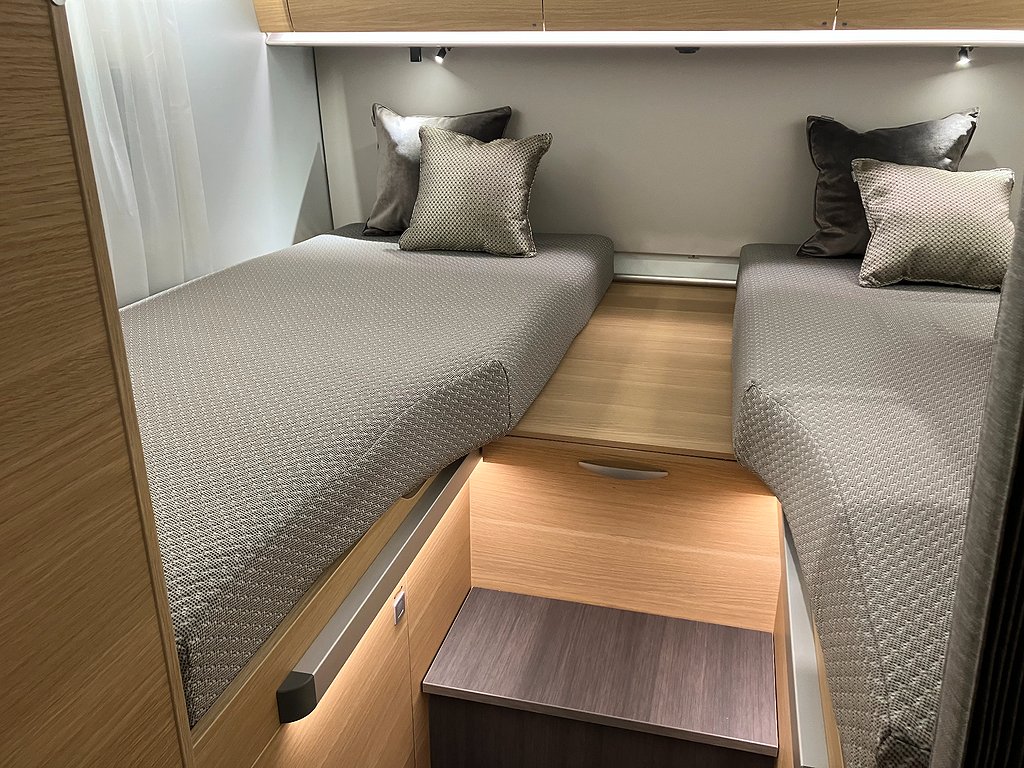 Adria Coral XL 660 SL / Automat / Alde / Markis /  - Adria