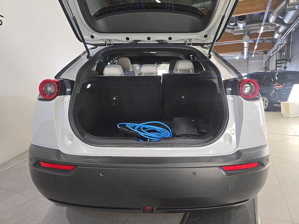 Mazda MX-30 e-Skyactiv EV | Vinterhjul, Backkamera, Fullservad MOMS