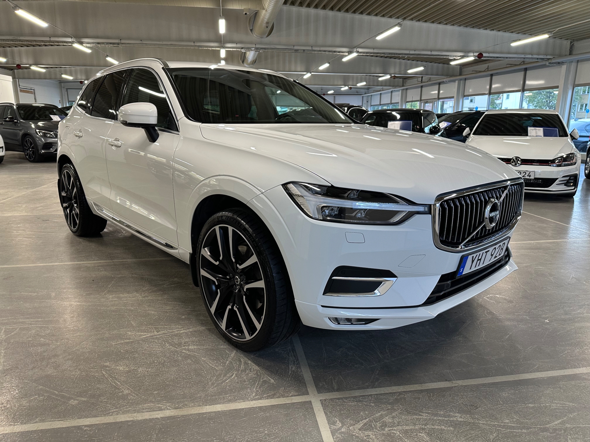 Volvo XC60 2020, bild 2/10