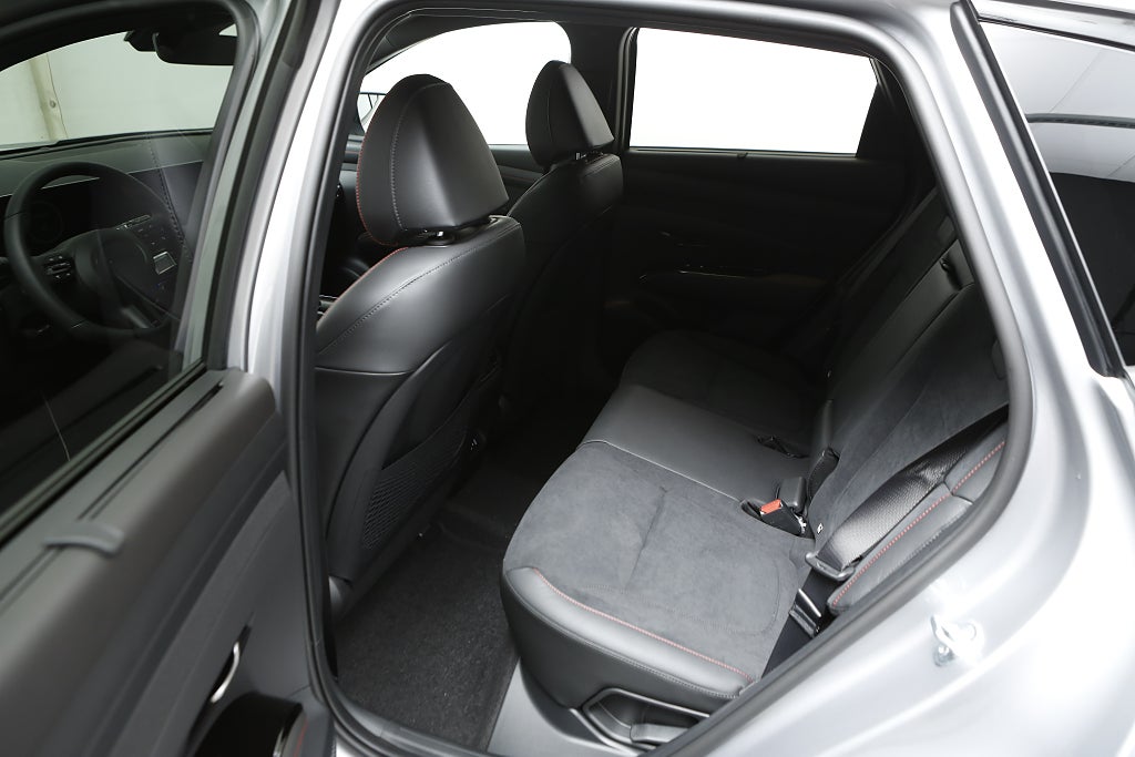 Hyundai Tucson Plug-in 4WD N-Line 0,99% Räntekampanj - I lager 2027