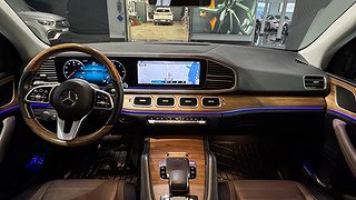 SUV Mercedes-Benz GLE 11 av 17