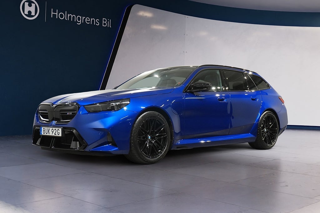 BMW M5 Touring 2,95% ränta M Driver's Innovation Comfort Bw V8 Drag