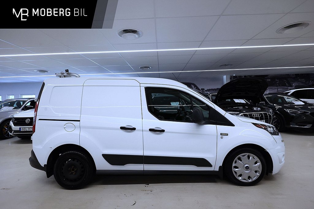 Ford Transit Connect 220 1.5 TDCi 100hk Värmare B-kamera Drag MOMS