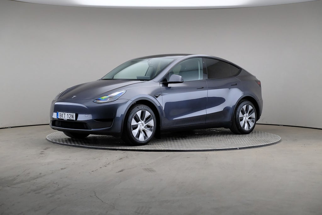 Tesla Model Y Standard Range RWD 299hk Läder Pano