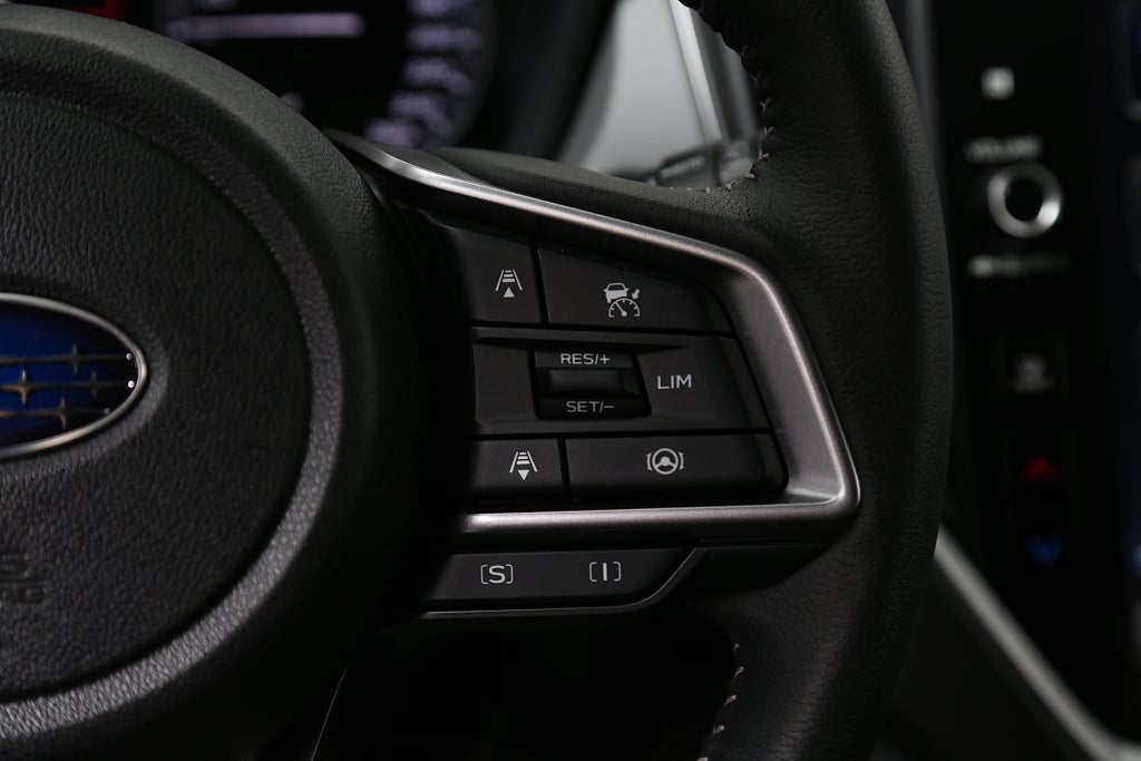 Subaru Crosstrek 2,0i X-fuel E-boxer Adventure  2,99% 2025