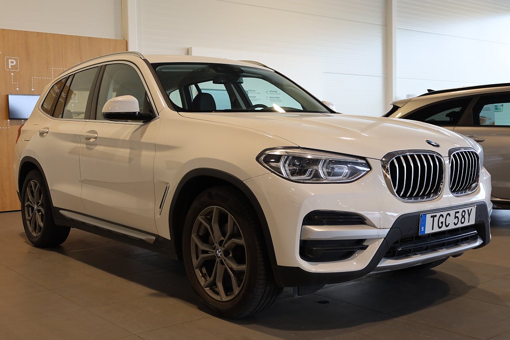 BMW X3 xDrive20d 190hk xLine Aut Navi Värmare Dragkrok