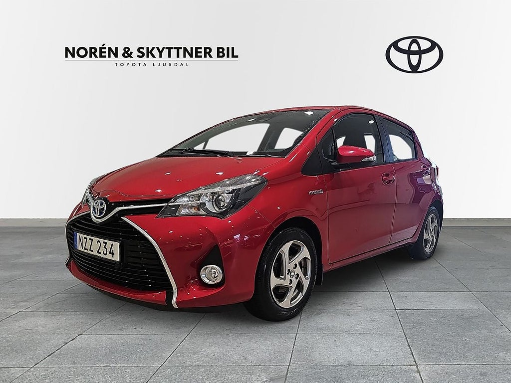 Toyota Yaris 1,5 HSD 5-D HYBRID Active /Vhjul