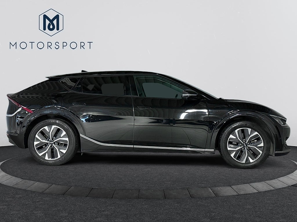 Kia EV6 77.4 kWh AWD 325hk Plus Dragkrok 360-Kamera Läder Navi bild 8