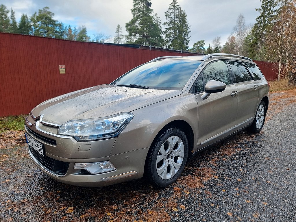 Citroën C5 Tourer 1.6 e-HDi Airdream EGS Euro 5 Ny besiktigad