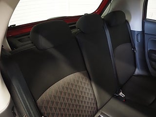 Halvkombi Mitsubishi Space Star 12 av 20