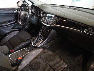 Halvkombi Opel Astra 14 av 19
