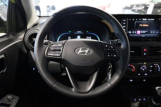 Halvkombi Hyundai i10 11 av 20