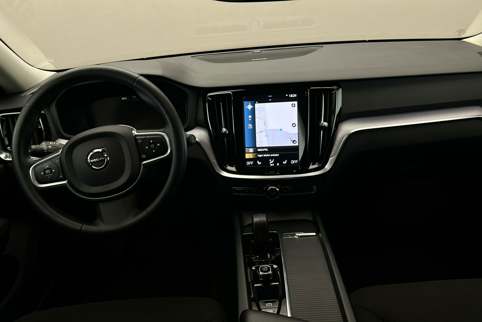 Volvo V60 B4 197hk Momentum Adv 2022, bild 3/10