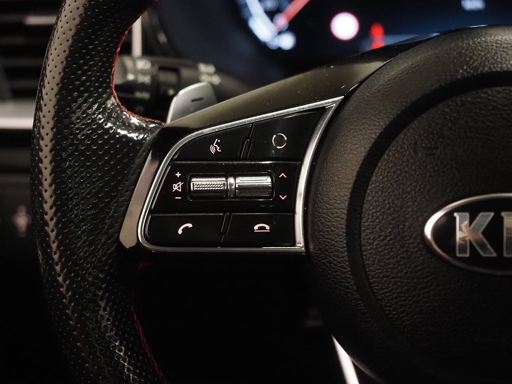 Kia ProCee'd GT 1.6 T GDI DCT 204hk Pano Navi Kamera ACC 2020