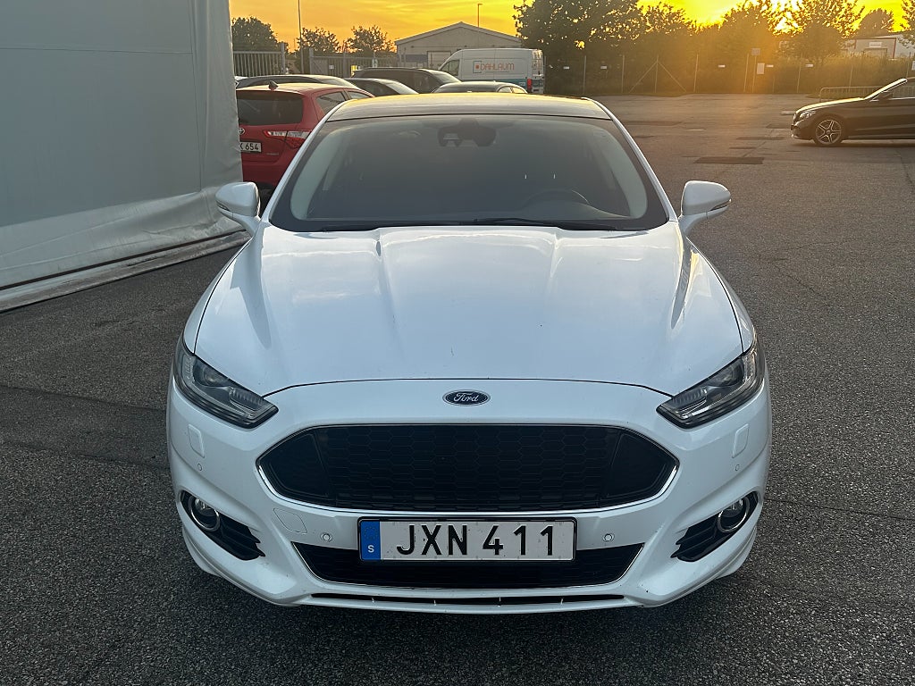 Ford Mondeo 2.0 EcoBoost 240 HK Titanium
