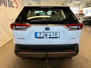 Toyota RAV4 Hybrid AWD-i E-CVT Active S&V-däck/M-värm/Kamera