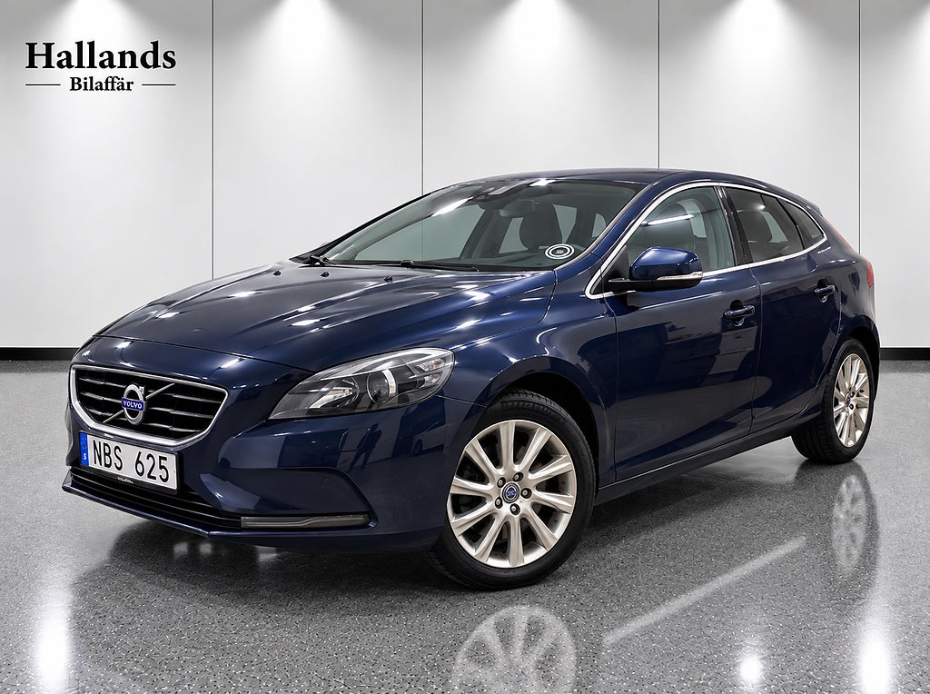 Volvo V40 D2 Momentum 115hk / Nyservad / B-Kamera 
