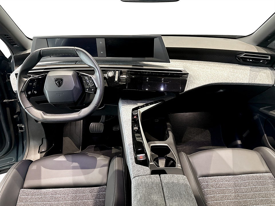 Bild på Peugeot 5008 Allure Hybrid 145hk Aut 7-SITS AVTAGBAR DRAGKROK