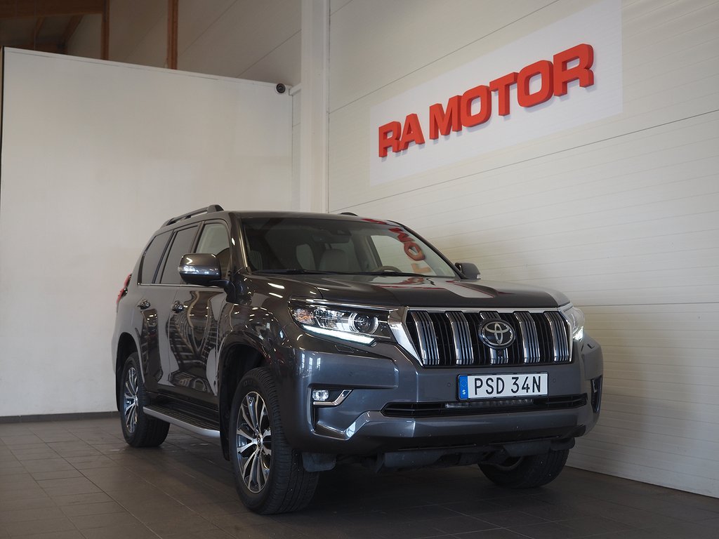 Toyota Land Cruiser 2.8 D-4D 4WD 7-sits Premium D-Värm Drag 2023