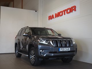 SUV Toyota Land Cruiser 1 av 27
